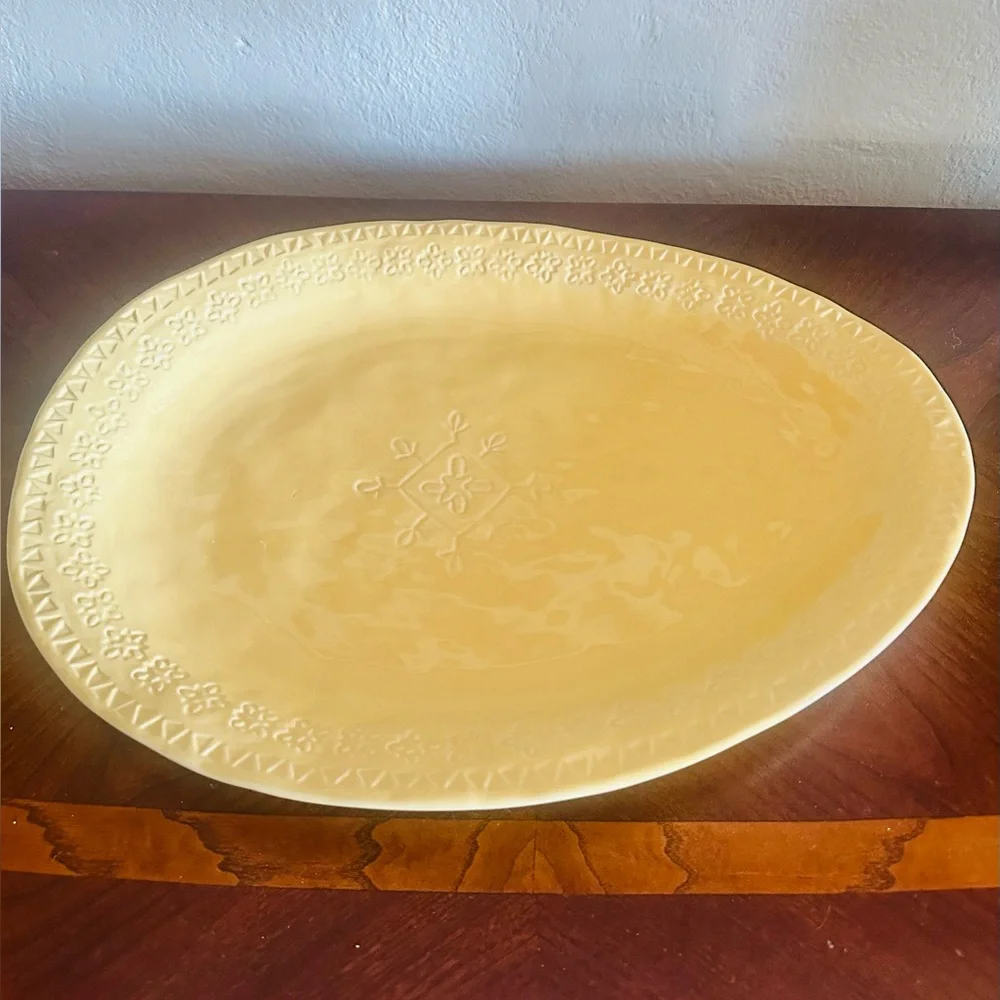 Pottery Barn Charlotte 16” Egg Shaped Platter
